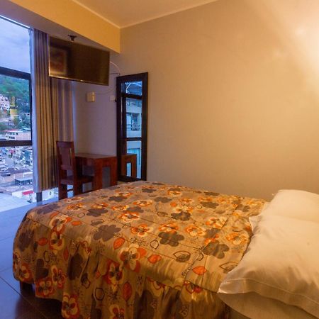 Hotel Luxor - La Merced La Merced  Ngoại thất bức ảnh